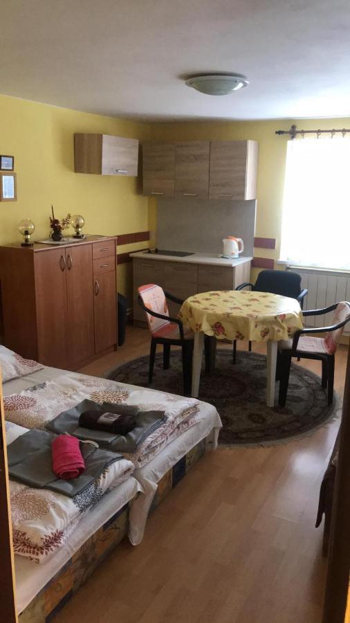 Apartmany Ingrid Бешенёва Экстерьер фото